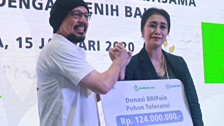 Nggak Harus Banyak Uang, Bank BRI Ajak Nasabah Donasikan BRIPoin yang Terkumpul untuk Gerakan Tanam Pohon