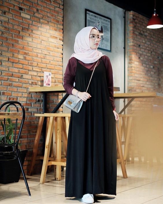 OOTD Hijab dan warna Hitam