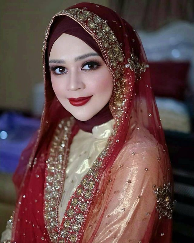 make up pengantin india hijab