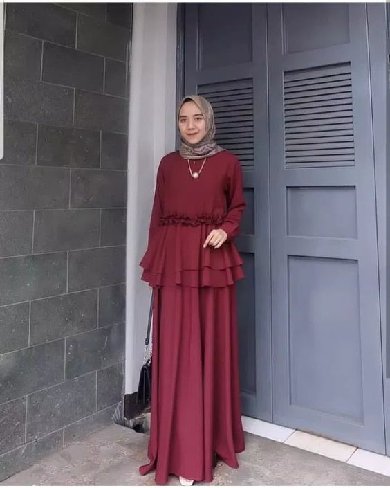 kebaya maroon hijab