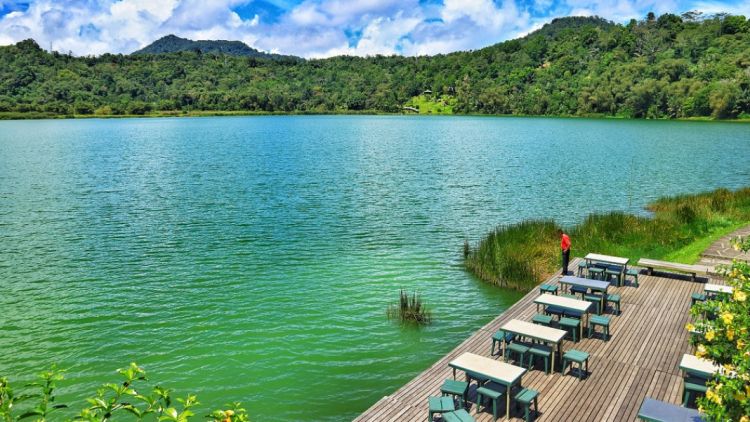 Indahnya Danau Linow Tomohon yang Terkenal sampai Mancanegara, Bisa Berubah 3 Warna!