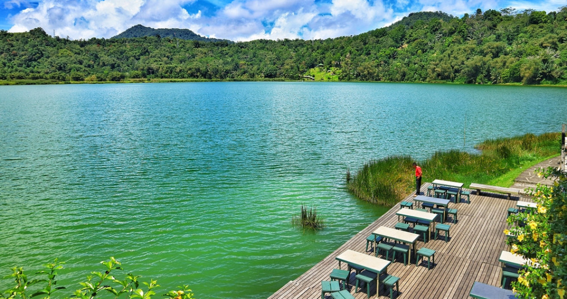 Indahnya Danau Linow Tomohon yang Terkenal sampai Mancanegara, Bisa Berubah 3 Warna!