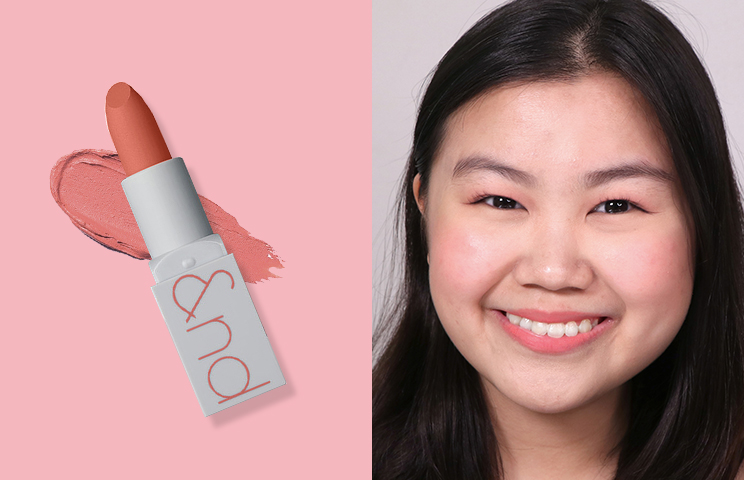 5 Keuntungan Buatmu yang Memanfaatkan Lipstik Sebagai Blush On. Bukan Cuma Irit Doang!