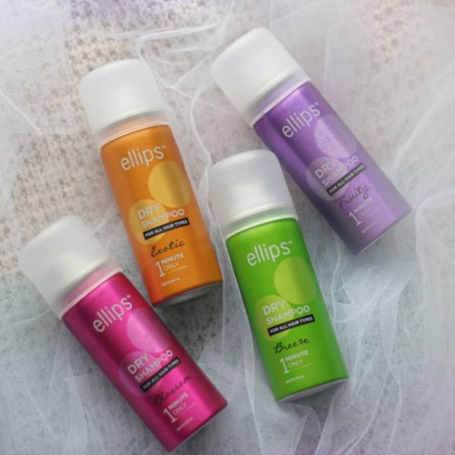 Mengenal Dry Shampoo yang Sering Dipakai Saat Nggak Sempat Keramas. Praktis dan Bermanfaat!