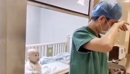 Viral Video Haru Bayi 9 Bulan Terjangkit Virus Korona. Ini 5 Cara Efektif Tingkatkan Imun si Kecil