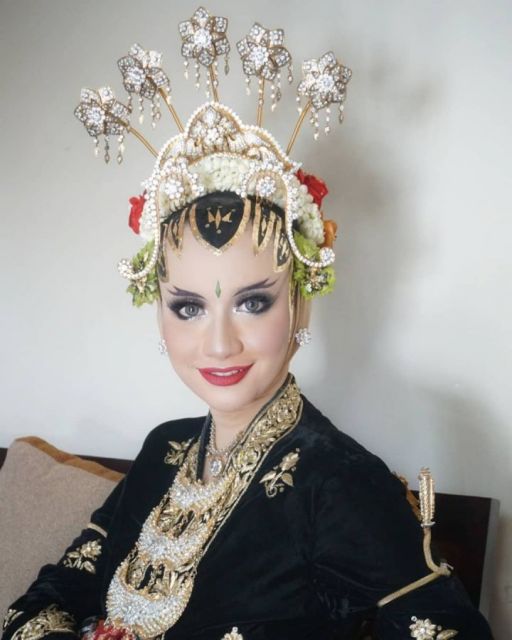 Pengantin Yogya Paes Ageng / MUA : @mamuk_tukang_makeupjogja