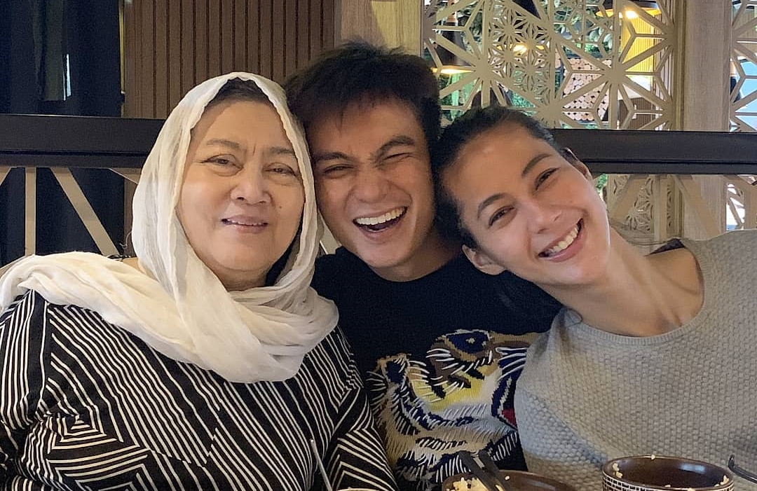 Ibunda Meninggal, Baim Wong: Tidak Ada Air Mata yang Jatuh. Di Wajah Saya Terpancar Kebahagiaan