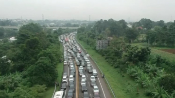 Wisata Jakarta Ditutup, Jalur ke Puncak Macet Sepanjang 8 KM. Begini Penjelasan Polisi