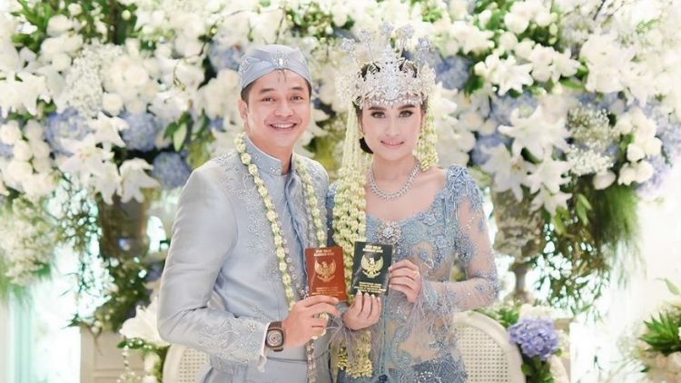 Adly Fairuz Resmi Menikah dengan Angbeen Rishi, Ibunda Dikabarkan Tak Beri Restu