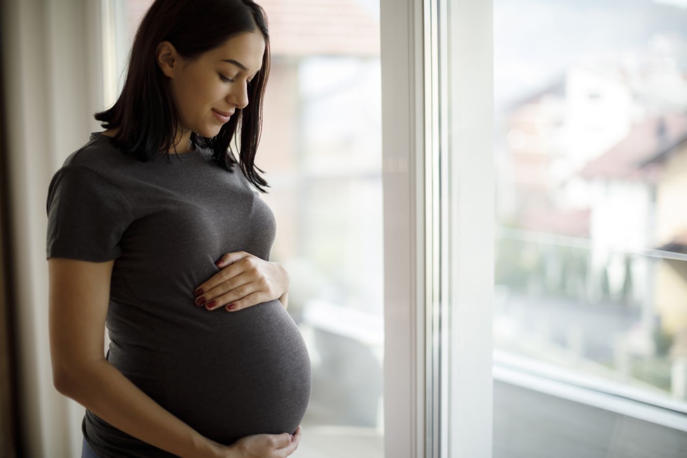 12 Arti di Balik Tendangan Bayi dalam Perut. Ternyata Bisa Jadi Salah Satu Cara Komunikasi!