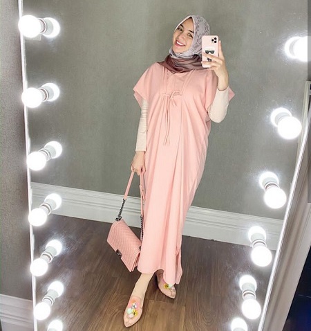 Kaftan warna peach