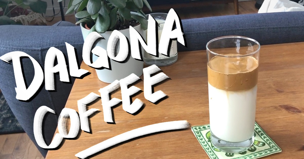 4 Fakta Dalgona Coffee. Ternyata Jauh Sebelum Terkenal di TikTok, Kopi ini Udah Populer di India lo!