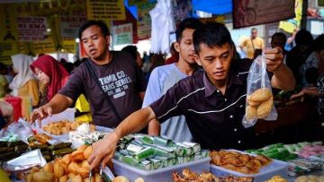 6 Hal yang Bikin Ramadan Kali ini Terancam Nggak Seseru Biasanya. Sedih Hati, Tapi Mau Gimana Lagi