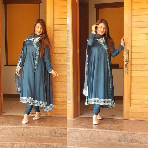 Bukan Cuma Gamis, 9 Setelan Khas India Ini Juga Elegan Buat Lebaran. Jahit Sendiri, Yuk!