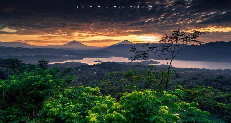 5 Rekomendasi Wisata Perbukitan di Daerah Kebumen, Rindu Suasana Adem Wajib Ke Sini, Nih!