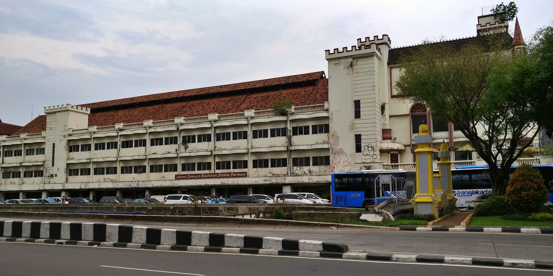 Mengenang Hotel des Galeries, Gedung Tua Berarsitektur Kolonial di Jakarta