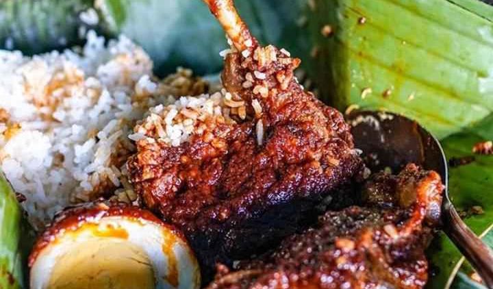 5 Makanan yang Wajib Banget Kamu Cobain Ketika Berlibur di Kota Banjarmasin