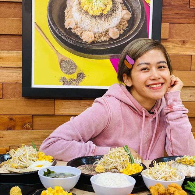 10 Food Vlogger Cewek di Indonesia yang Hobi Makan Banyak tapi Tetap Langsing. Bikin Iri!