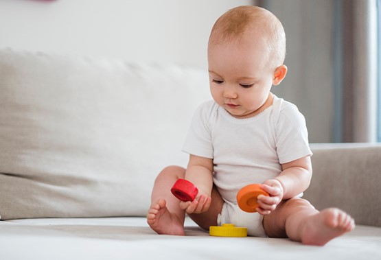 Mencoba Menghitung Pemakaian Popok pada Bayi dalam Setahun. Para Ibu Wajib Coba Nih!