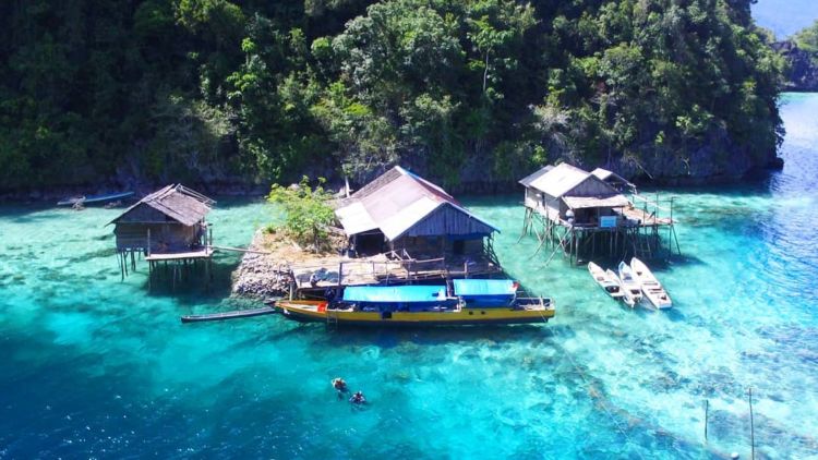 5 Tempat Wisata di Sulawesi Tengah yang Wajib Kamu Kunjungi, Bak Surga yang Tersembunyi