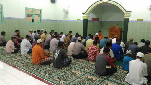 6 Macam Sifat Orang Dilihat dari Kebiasaannya Saat Salat Jamaah. Kamu Masuk yang Mana nih?