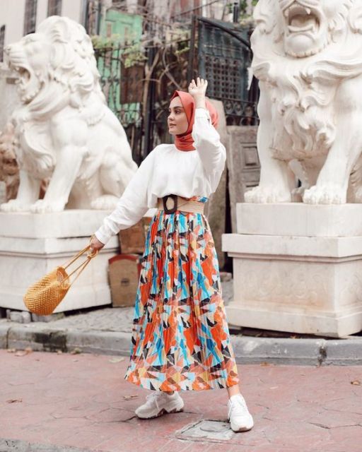 9 Motif Rok Hijabers Terkece yang Lagi Hits di Instagram. Cocok Buat yang Suka Tampil Unik!