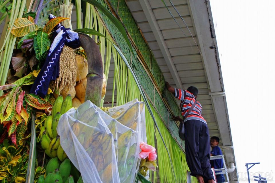 Makna Sakral Tuwuhan di Pernikahan Adat Jawa. Ternyata Lebih dari Sekadar Dekorasi lo!