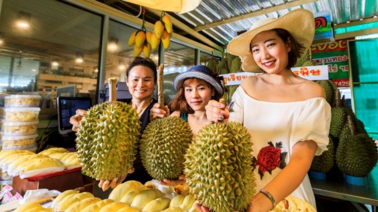 Keracunan Bau Durian, 6 Petugas Kantor Pos di Jerman Dilarikan ke Rumah Sakit. Ngeri Juga Aroma Durian~