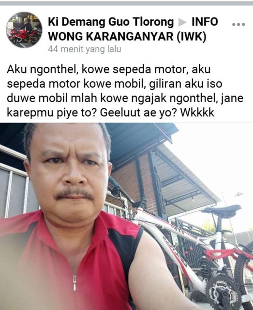 Kumpulan Jokes Ala Bapak-Bapak Terbaru. Bagi Mereka Begini Aja Udah Lucu Banget, Guys! :D