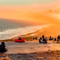 Menikmati Keindahan Sunset di Bukit Paralayang Yogyakarta