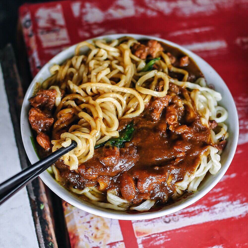 Cita Rasa Mie Ayam Bu Tumini yang Legendaris Giwangan Yogyakarta