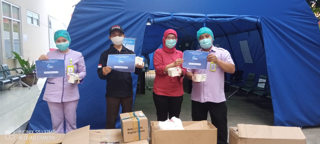 Kumpulkan Dana Secara Sukarela, Karyawan P&G Salurkan Donasi Rp200 Juta untuk Dukung Tenaga Medis