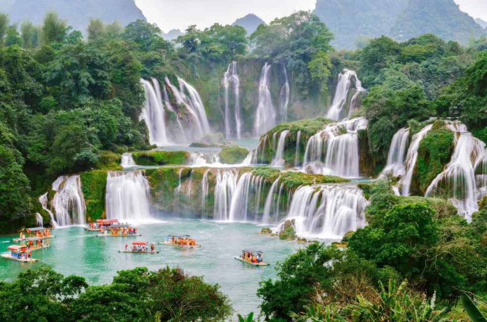 10 Destinasi Wisata Terbaik di Vietnam, dari Air Terjun sampai Gurun Pasir Semua Ada!