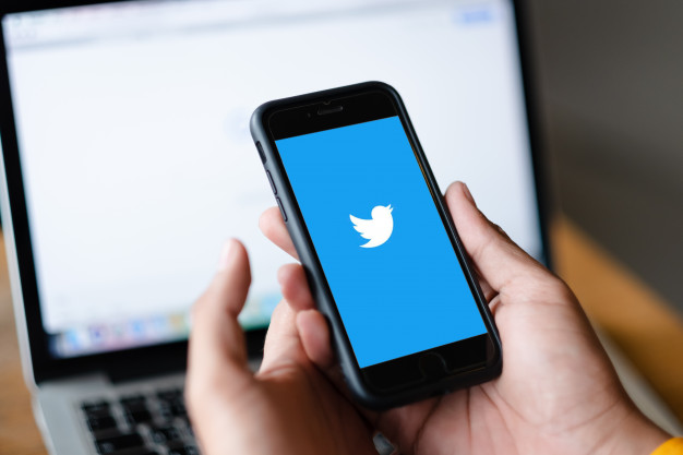 5 Auto Base Twitter Terpopuler yang Bikin Kamu Selalu Up To Date!