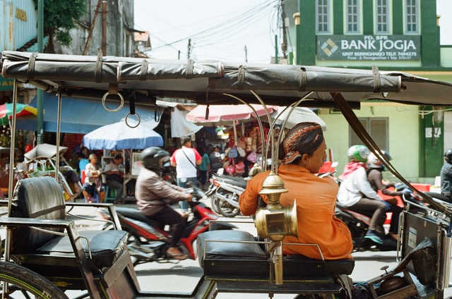 Datang dengan Hati Utuh, Pergi dengan Hati Tinggal Separuh. Begitulah Risiko Jatuh Cinta di Jogja