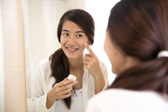 Cara Menghilangkan Komedo yang Membandel di Hidung Hingga Pipi, Baik yang Hitam Maupun Putih