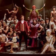 Resensi Film The Greatest Showman. Film Musikal yang Manusiawi