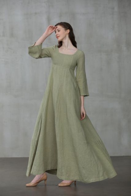 Sama Ademnya dengan Katun, Ini 9 Model Dress Linen Panjang yang Lagi Hits Banget!