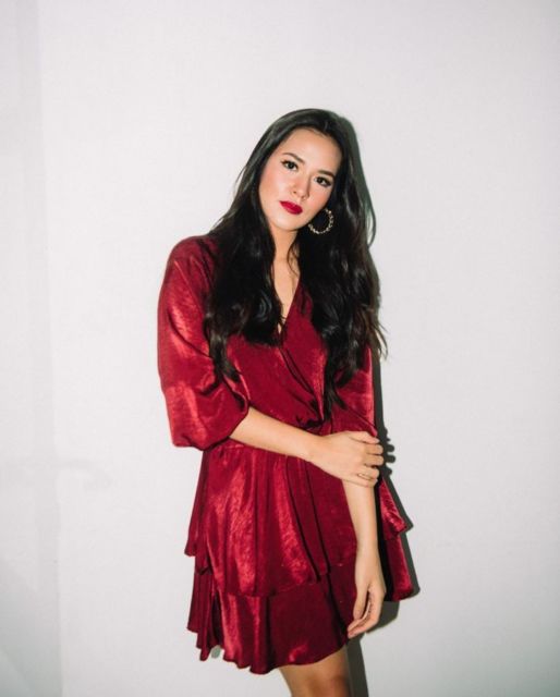 Potret Terkini Raisa Andriana yang Lebih Sering Pakai Dress; Makin Ayu dan Feminin!