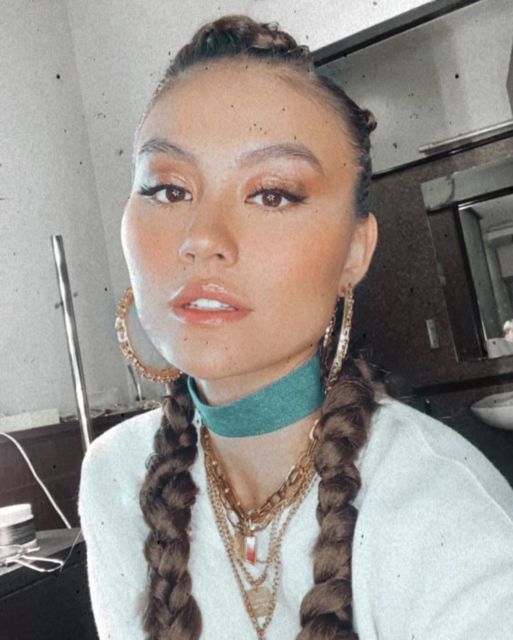 Posting Foto Selfie, Ini Gaya Agnez Mo dengan Model Rambut Terbarunya!