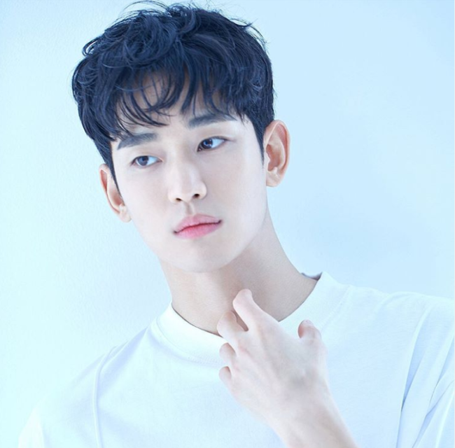 8 Fakta Menarik Kim Soo Hyun, Aktor dengan Bayaran Tertinggi yang Dijuluki 'God of Crying'