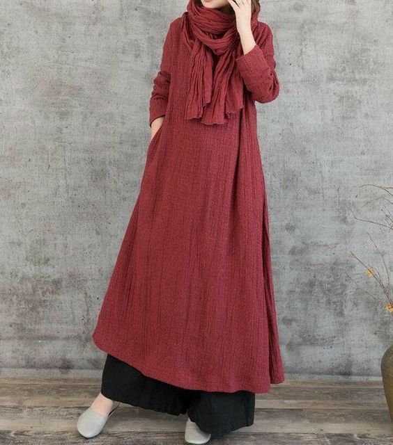 Sama Ademnya dengan Katun, Ini 9 Model Dress Linen Panjang yang Lagi Hits Banget!