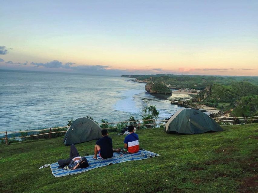 10 Spot Camping yang Keren Banget di Yogyakarta, Biar Lebih Dekat dengan Alam