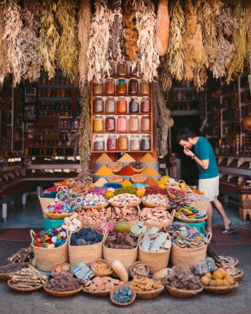 7 Tipe Orang Indonesia Kalau Lagi Nawar Barang. Skill Dewa Milik Ibu-Ibu yang Perlu Kamu Kuasai nih