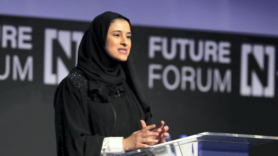 Sarah Al Amiri; Perempuan Muda Uni Emirat Arab yang Pimpin Misi ke Mars. Dulu Dicemooh!