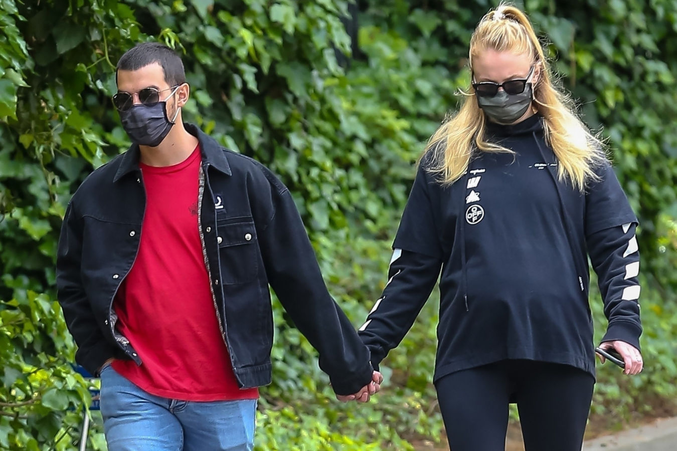 Selamat! Joe Jonas dan Sophie Turner Akhirnya Dikaruniai Anak Pertama. Sosoknya Bikin Penasaran