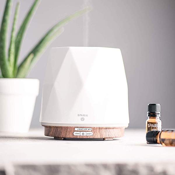 4 Jenis Diffuser dan Rekomendasi Terbaiknya. Tidur Lebih Nyenyak, Tangkal Virus dan Stres juga