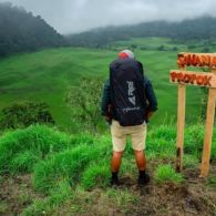 Viral Pendaki Dugem Massal di Savana Propok Lombok. Langgar New Normal dan Etika Pendakian!