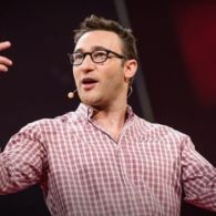 7 Tips Public Speaking ala si Pemalu, Simon Sinek. Cocok Dipraktikkan Saat Presentasi Pekerjaan