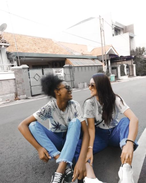 Hits di Instagram! Ini Penampilan Unik Afifah dan Sylla yang Cantiknya Eksotis